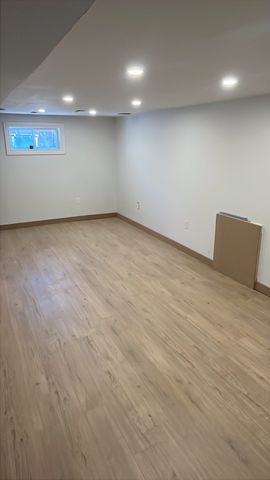 For Lease - 22 Mckay Road, Hamilton, Ontario - Photo 2