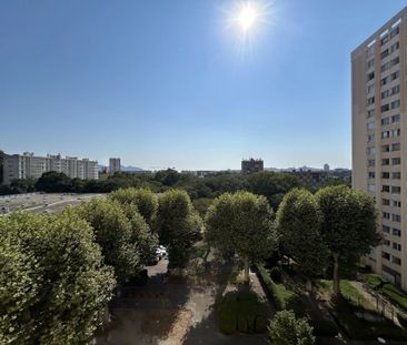 Location Appartement 2 pièces 53m² MARSEILLE 10ème - Photo 3