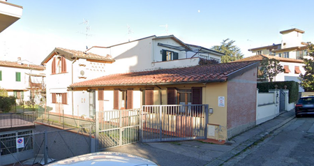 Private room at Via Calzolari 29 - Photo 2