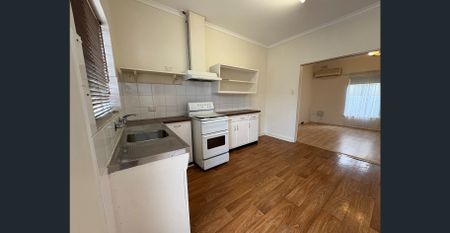 2- Bedroom Unit in the Heart of Prospect - Photo 5