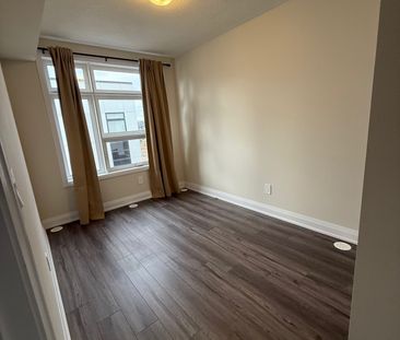 For Lease - 1581 ROSE Way Unit# 105, Milton, Ontario - Photo 6