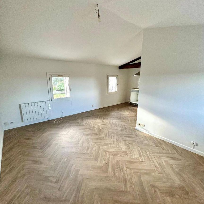 Location appartement rénové 3 pièces 57.24 m² à Malleval (42520) 6 - Photo 1