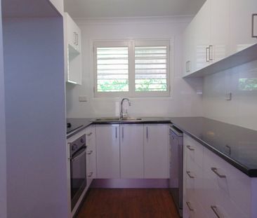 Renovated Lowset 2 Bedroom Unit&excl; - Photo 3