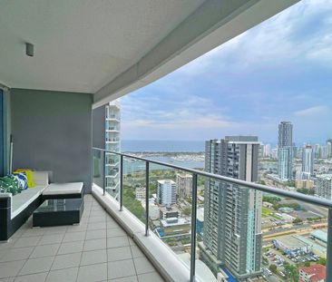 Luxurious Fully Furnished Apartment with Stunning Views - Photo 6