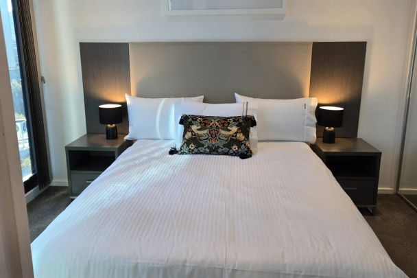 FULLY FURNISHED GRAND SOUTHBANK - Photo 1