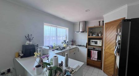 3 Bedroom Unit in Double Grammar Zone - Photo 3