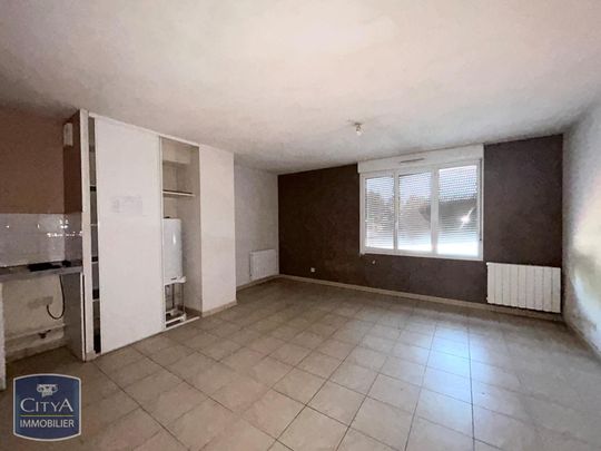 Location Appartement 1 pièce 34m² CHALON SUR SAONE 71100 - Photo 1