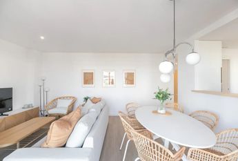 Carrer de Pi i Margall, Badalona, Catalonia 08912