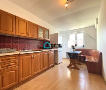 TRZY POKOJOWE 60 m2 - DLA STUDENTÓW- całość 1650zł! - Фото 3