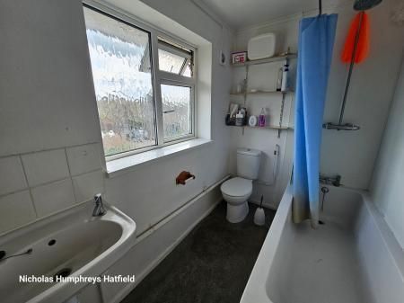 Stockbreach Close, Hatfield, AL10 - Photo 1