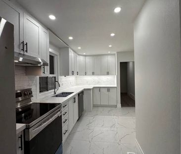 For Lease - 10 Anticosti Drive Unit# Main, Toronto, Ontario - Photo 6