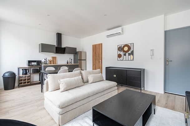 Appartement à louer - REIMS GARE / CLAIRMARAIS - Photo 1