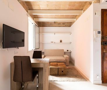 Modern and Cosy One Bedroom Apartment next to Barceloneta beach - Photo 2