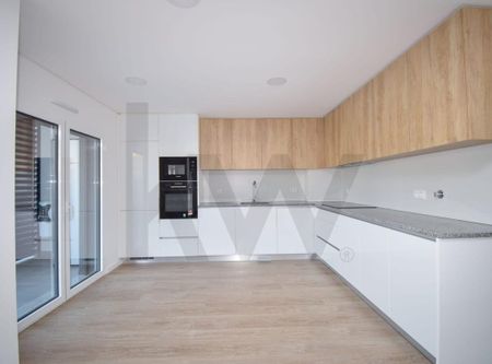 RAMADA, Lisbon - Photo 4