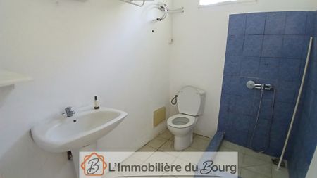 Location Maison 3 pièces 80m² STE ROSE 97115 - Photo 3