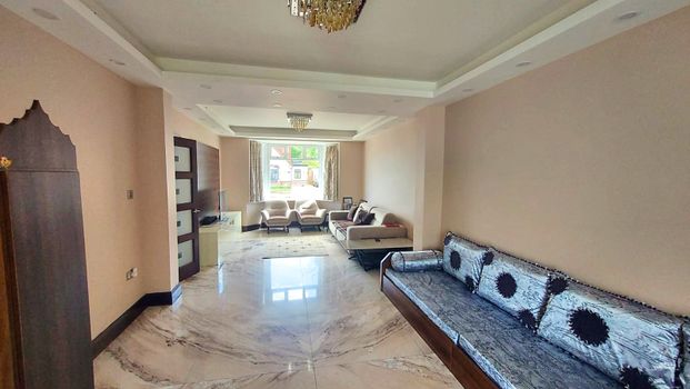 4 bed semi-detached house to rent in Rosecroft Walk, Pinner, HA5 - Photo 1