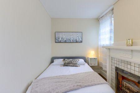 935 Jervis Street apartment — Vancouver, BC (3-Bedroom) - 3 Bedroom - Photo 5