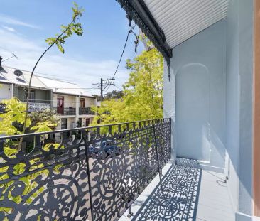 Updated terrace with versatile study - Photo 5