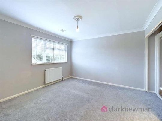 Chapel Fields, Harlow, CM17 - Photo 1