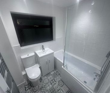 Lon Claerwen, Abertawe, SA6 - Photo 3