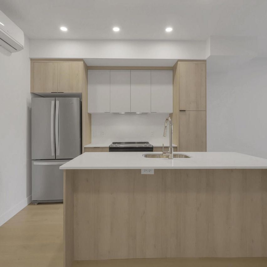 2 chambres - 6045 Boulevard De Maisonneuve Ouest, Montréal - Photo 1