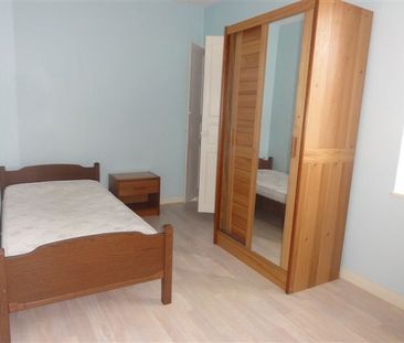 Location Appartement 1 pièce Meublé 33m² LE CREUSOT 71200 - Photo 1