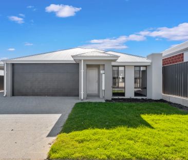 Brand New Coastal Living - Spacious 3 Bedroom, 2 Bathroom Home - Photo 1