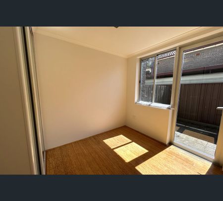 1/11 Fernhill Street, Hurlstone Park, NSW 2193 - Photo 4