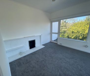 Dunstan Close, Penryn - Photo 2