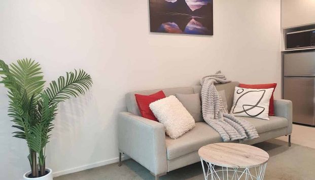 Cozy, compact 1 BR/1 BT with Patio @ Heart of City - Photo 1