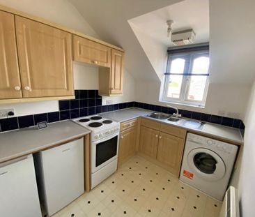 1 bedroom flat to rent - Photo 2