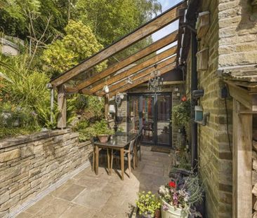 3 Bedroom Semi Detached To Let - Photo 4