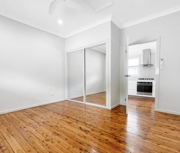 COMFORT, CONVENIENCE AND CHARM - Photo 4