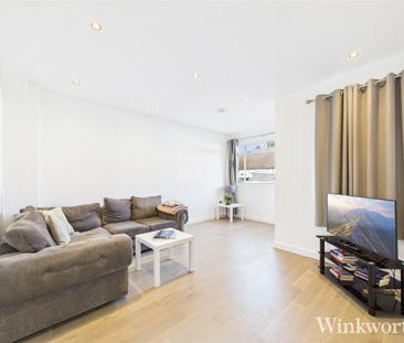 3 bedroom apartment to rent - Photo 1