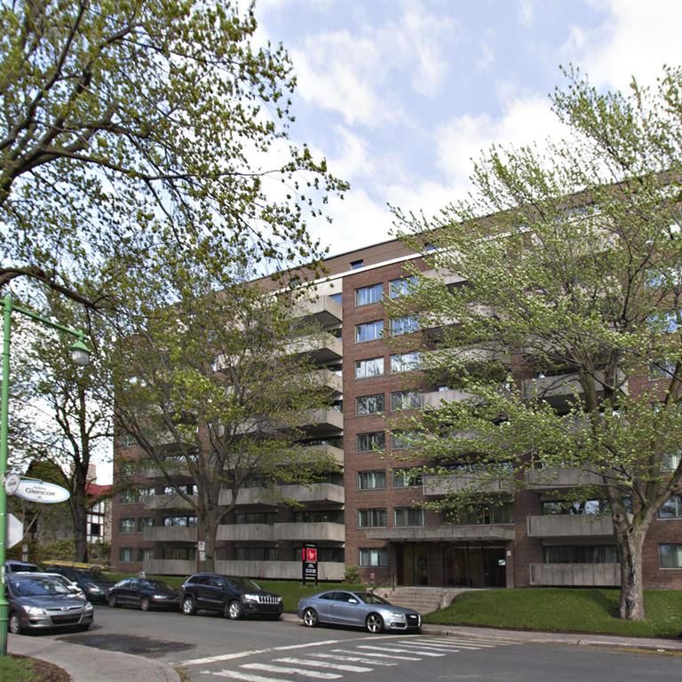 50 Willowdale - 1 Bedroom - 50 Avenue Willowdale, Montréal - Photo 2