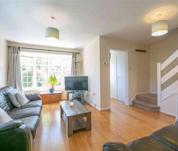 Sandalwood, Guildford, Surrey, GU2 - Photo 1