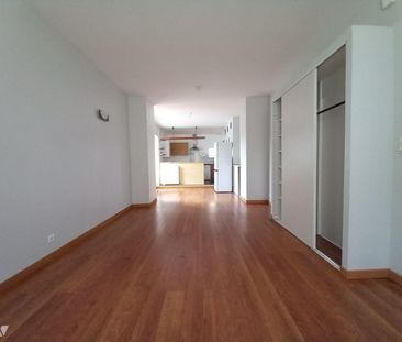 Centre ville, Appartement situé en rez-de-chaussée avec terrasse au... - Photo 1