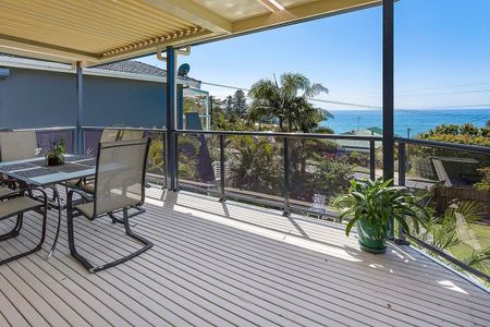 A Home That Captures the Wombarra Lifestyle - Photo 3