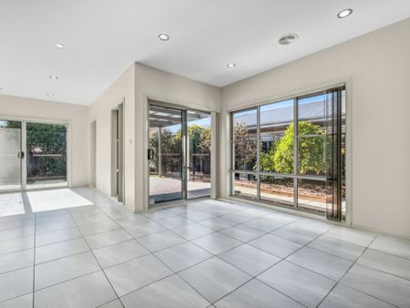 71 Chance Street, Crace ACT 2911 - House For Rent | Domain - Photo 5