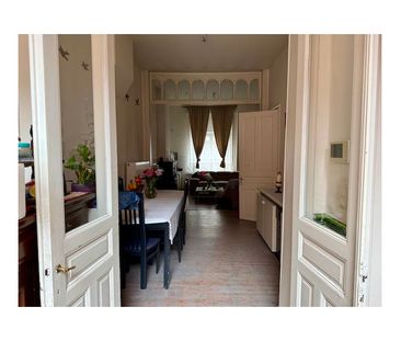 IN VOLLE CENTRUM, GEZINSWONING MET 3 SLAAPKAMERS EN TUIN te AALST - Photo 2