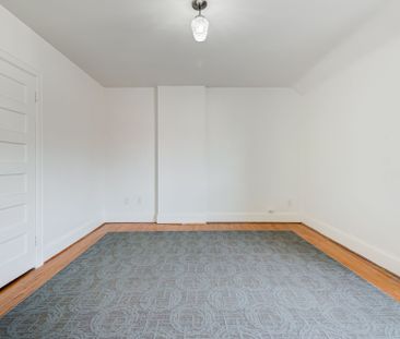For Lease - 1239 College Street Unit# 2nd Flr, Toronto, Ontario - Photo 5