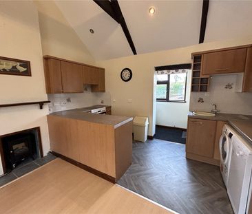 Rydon, West Newton, Bridgwater, Somerset, TA7 - Photo 2