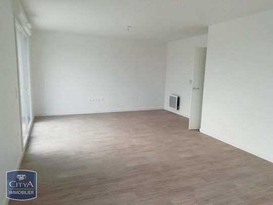 Location Appartement 4 pièces 84m² JOUE LES TOURS 37300 - Photo 1