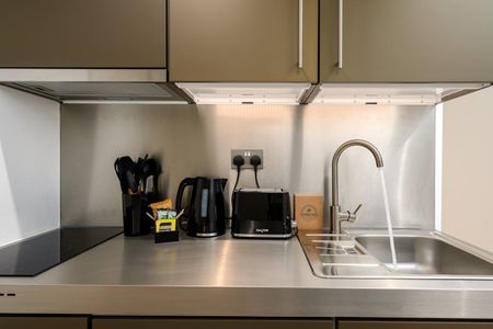 Bedsit, Stockwell St, SE10 - Photo 5