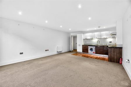 Lea Bridge Road, London, E5 9UB - Photo 3