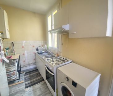 Location Appartement 2 pièces 40m² REMIREMONT 88200 - Photo 5