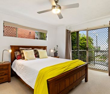 1/102 Racecourse Road, Ascot QLD 4007 - Apartment For Rent | Domain - Photo 2