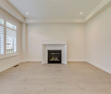 For Lease - 3440 Mosley Gate, Oakville, Ontario - Photo 2