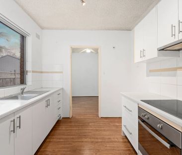 Coastal Living in a Convenient Location - Photo 3