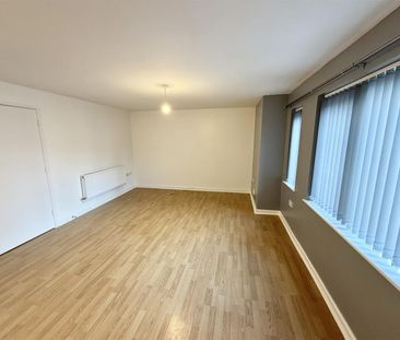 Poulton Road, Wallasey - Photo 2